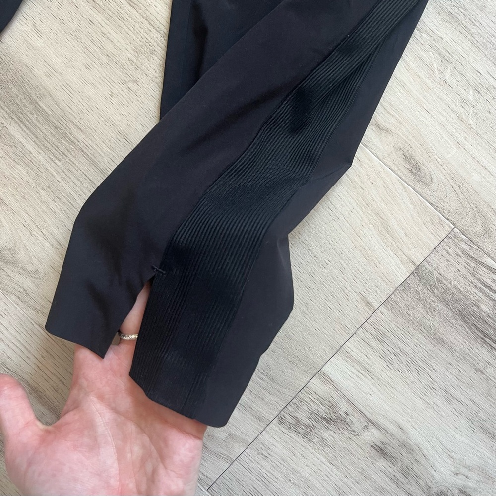 Black Athleta sleeveless v neck jumpsuit - Picture 4 of 5